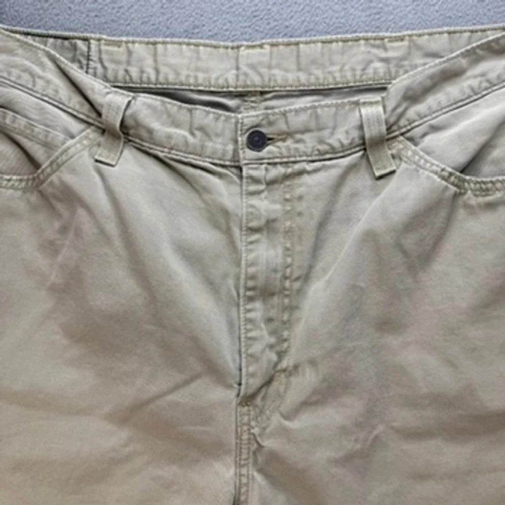 Levis 569 Denim Shorts Loose Straight Fit Size 38 Tan Khaki Cotton Twill Baggy